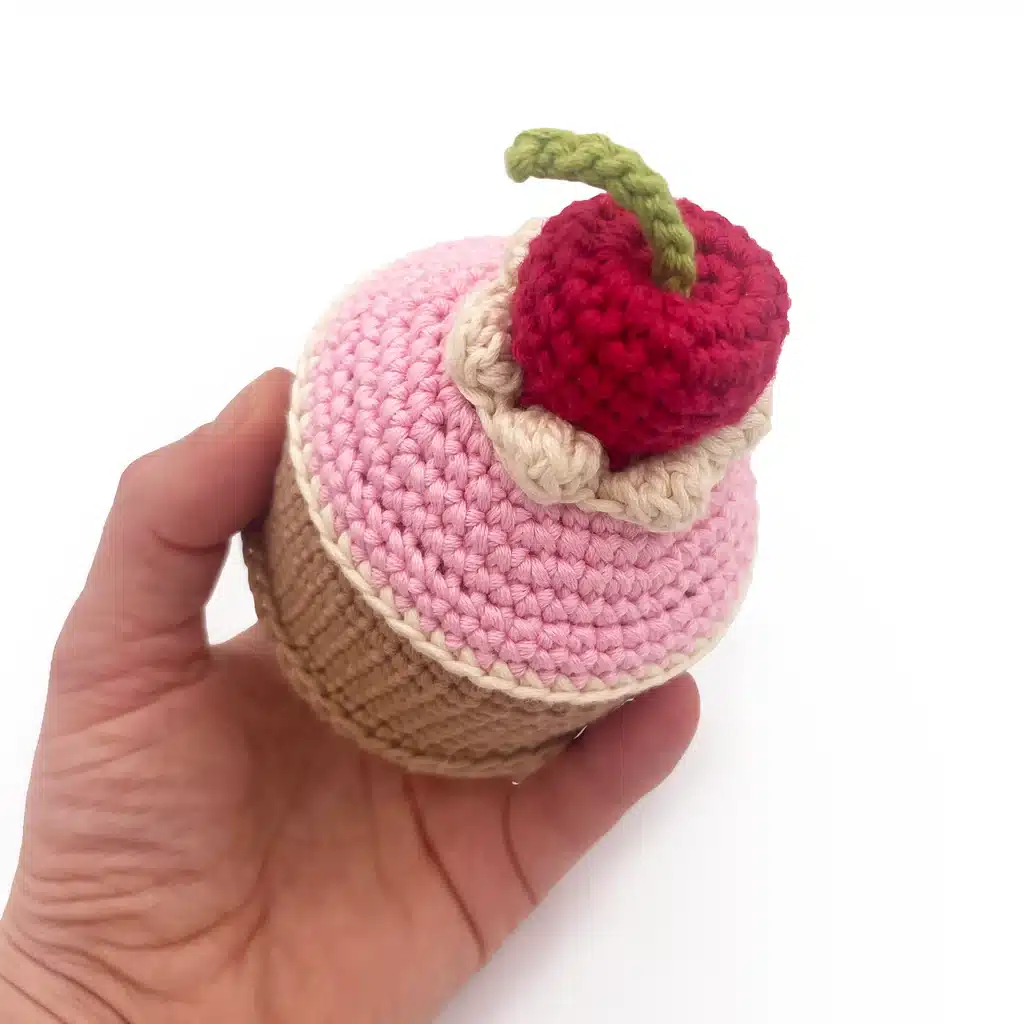 Gâteau Cerise bio 12x8x8cm – Image 4